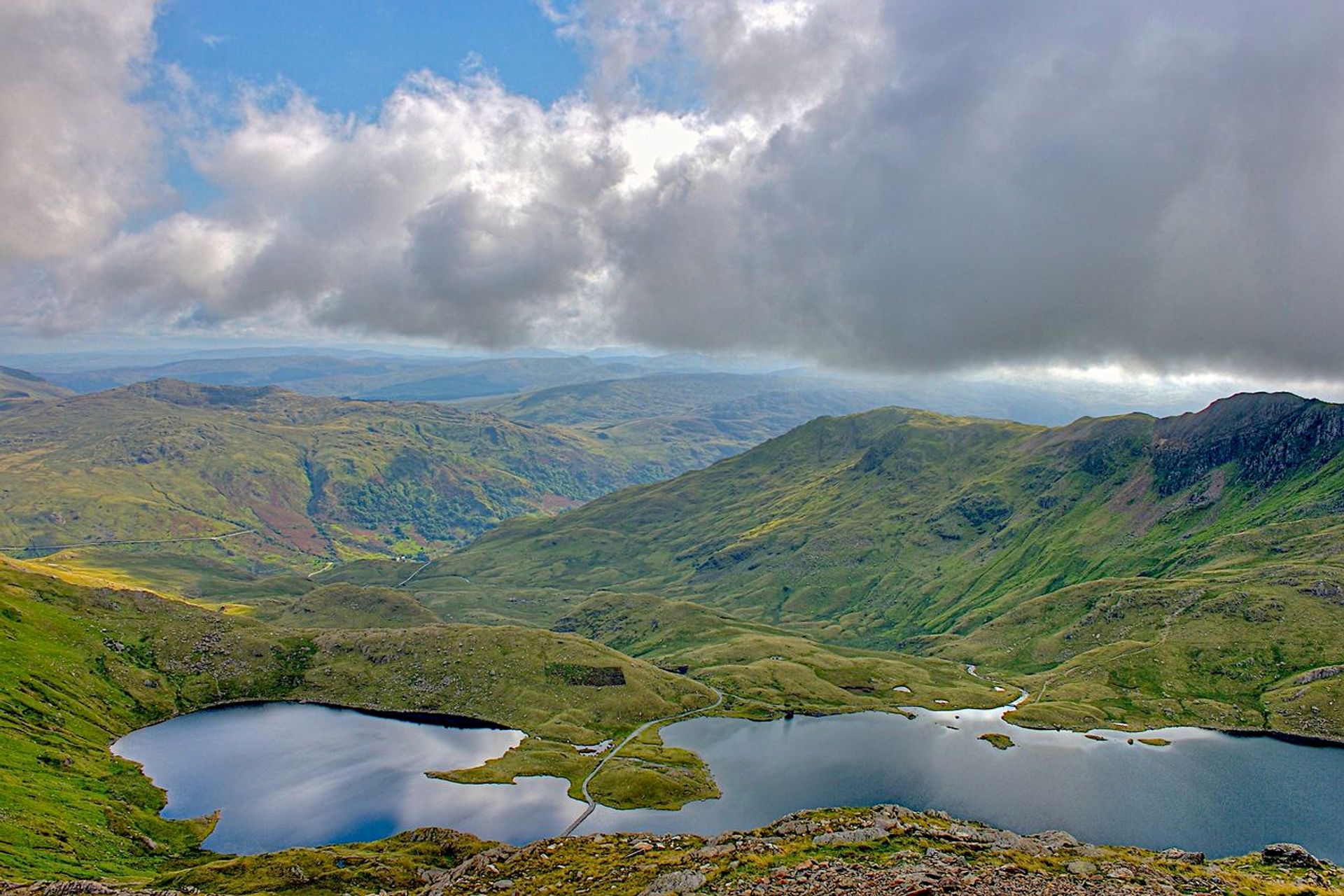 Looking out from the approach to Crib Goch from Pen Y Pas, over Llyn Llydaw (photo credits: Mike Peel)